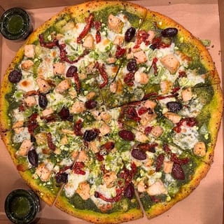Mediterranean Chicken Pizza