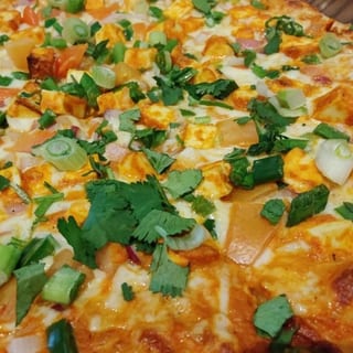 Paneer Tikka Pizza