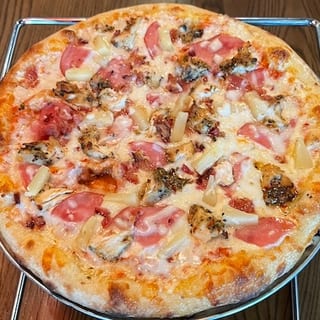 Hawaiian Chicken Pizza